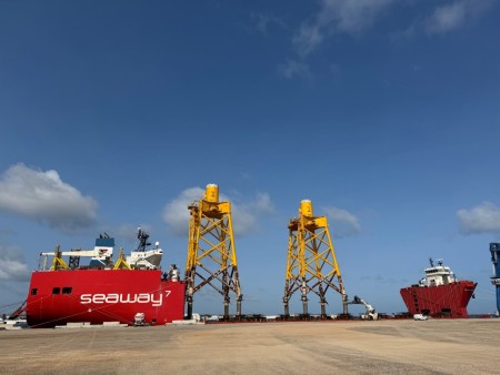 installations-portuaires-14__